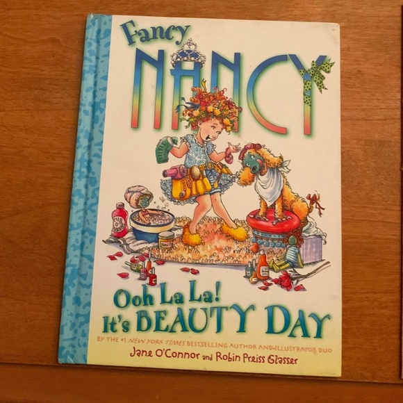 3/$20 Fancy Nancy, Ooh LaLa! It’s Beauty Day book by Jane O’Connor (Hardcover) - Picture 1 of 1